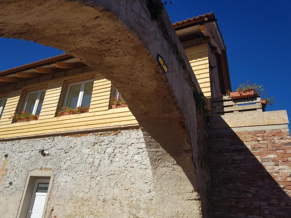 Penzion Tvrz Dub U Tabora Ratiborske Hory Exterior foto