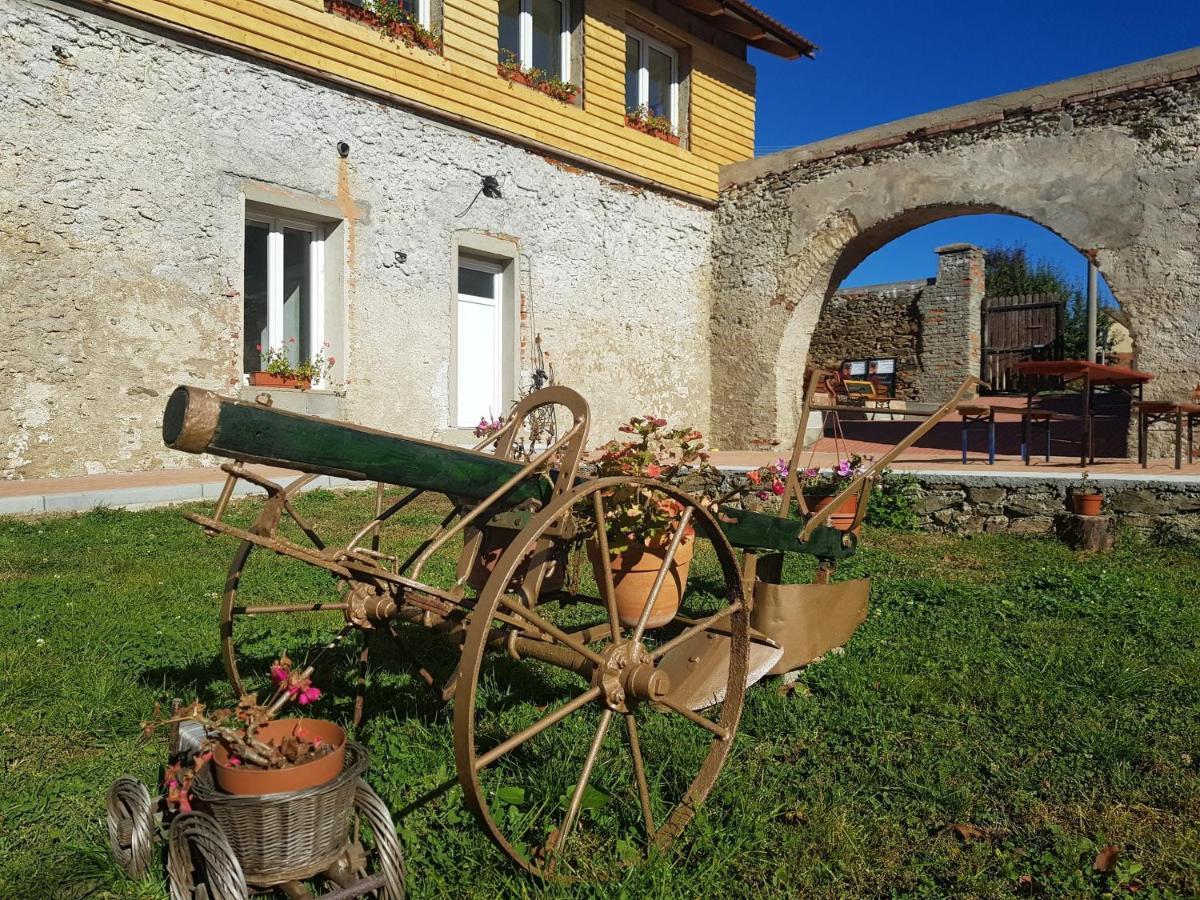 Penzion Tvrz Dub U Tabora Ratiborske Hory Exterior foto